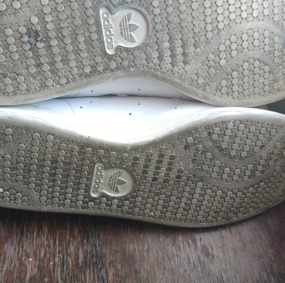 Stan Smith Adidas size 13 Men's tennis shoes- Green and White- sneakers - Picture 4 of 16